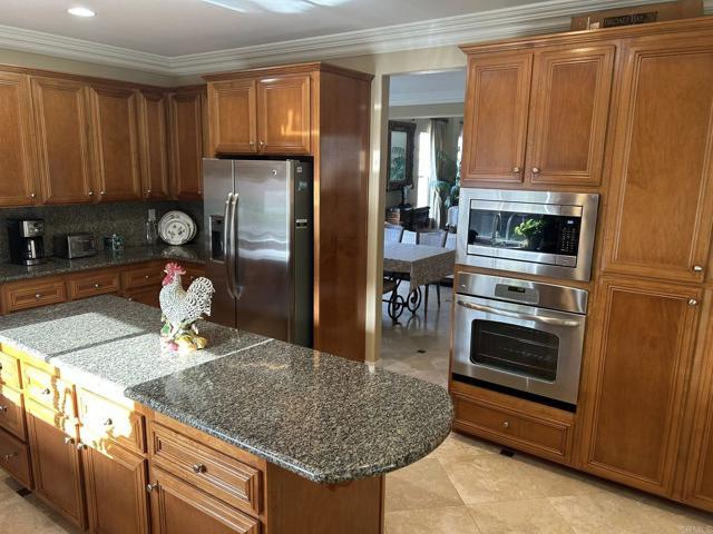 Photo - 6415 Calmeria Pl