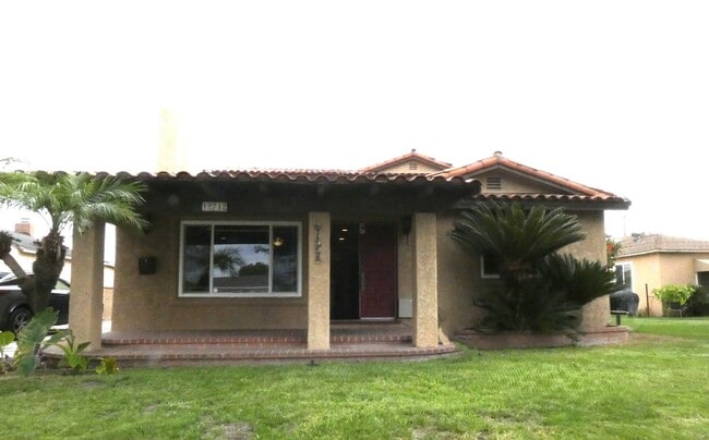 Building Photo - 12712 Downey Ave Unit 12712A
