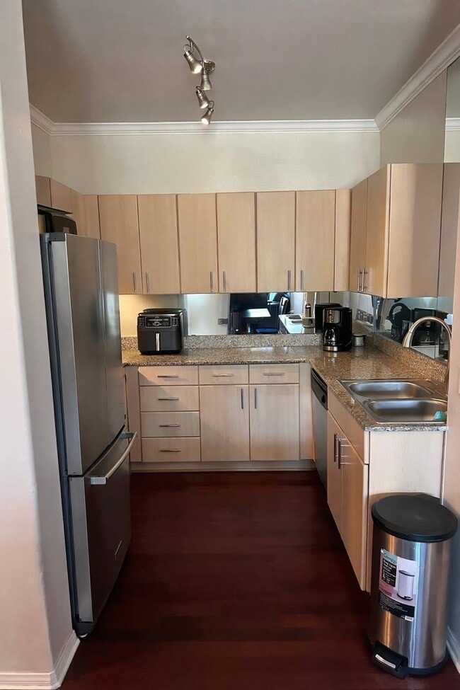 Photo - 1642 7th Ave Unit 119