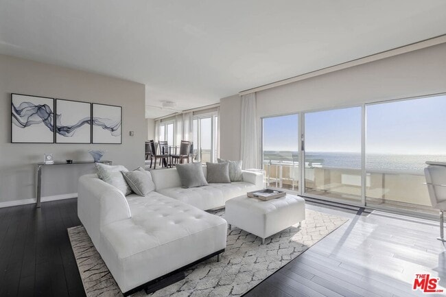 Building Photo - 18065 W Coastline Dr Unit 4