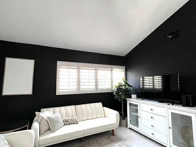 Photo - 1428 S Camino Real