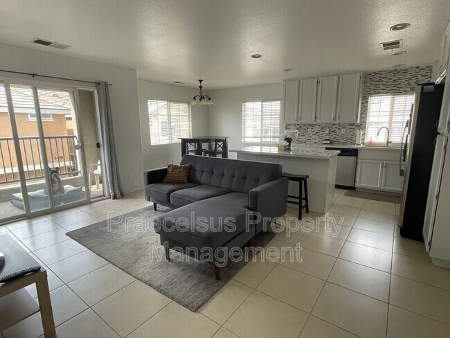 Photo - 1459 Claude Ln Unit 1