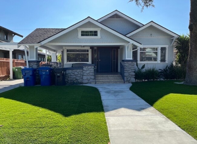 Building Photo - 4177 Halldale Ave