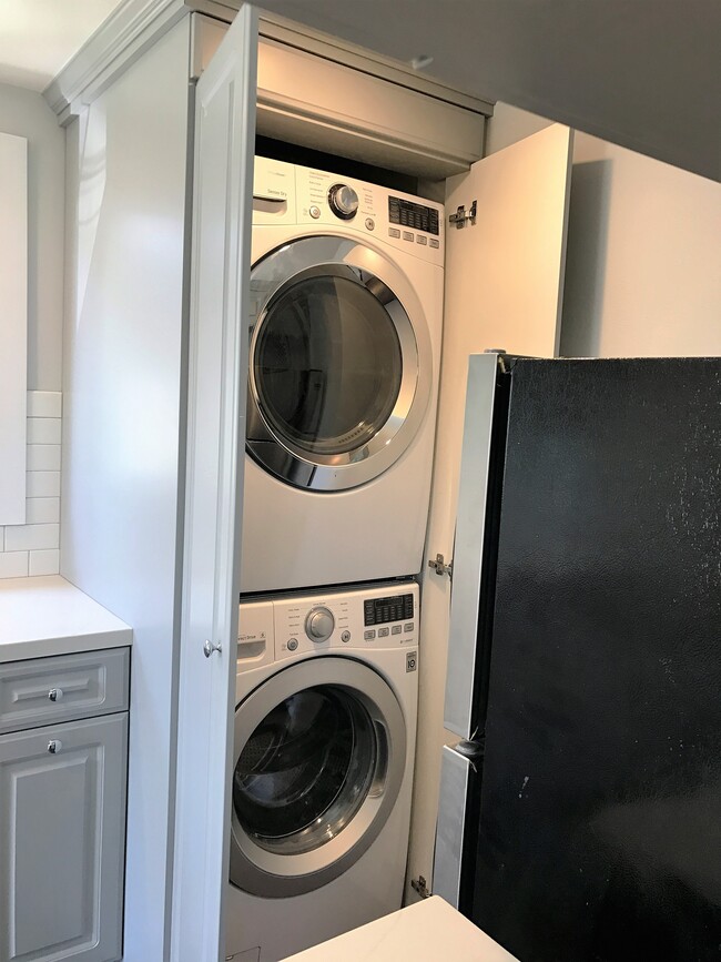 Photo - 749 Center Pl Unit A