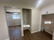 Photo - 251 W 9th St