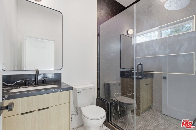 Photo - 2837 Redondo Blvd