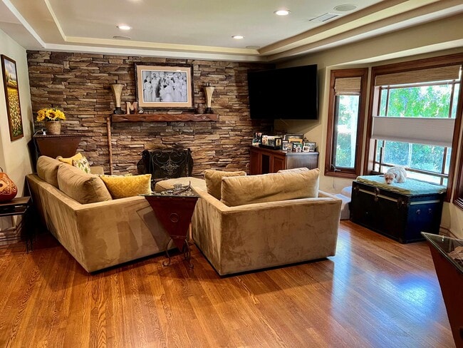 Photo - 1016 S Euclid Ave