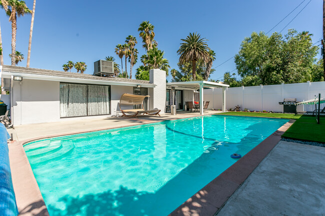 Photo - 6345 Jumilla Ave House