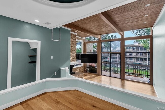 Photo - 6314 Marina Pacifica Dr S