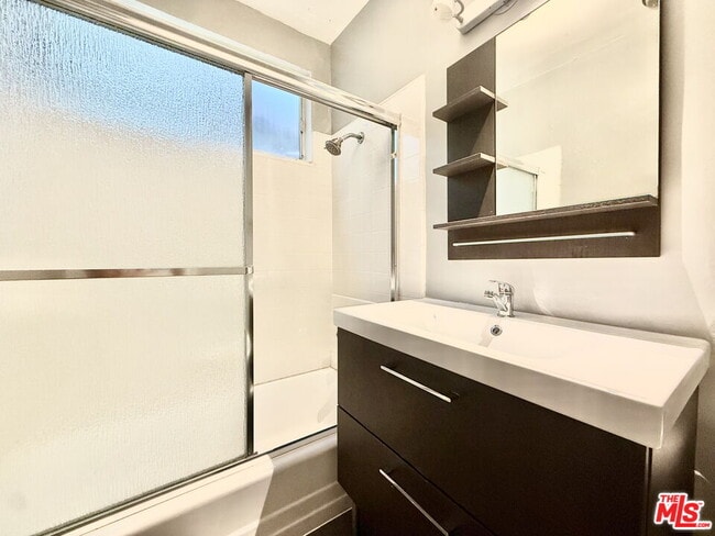 Photo - 127 Loma Vista St Unit 5