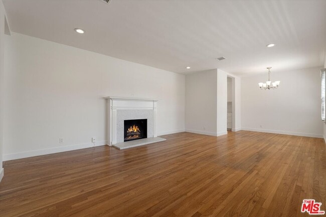 Photo - 6711 W 87th Pl