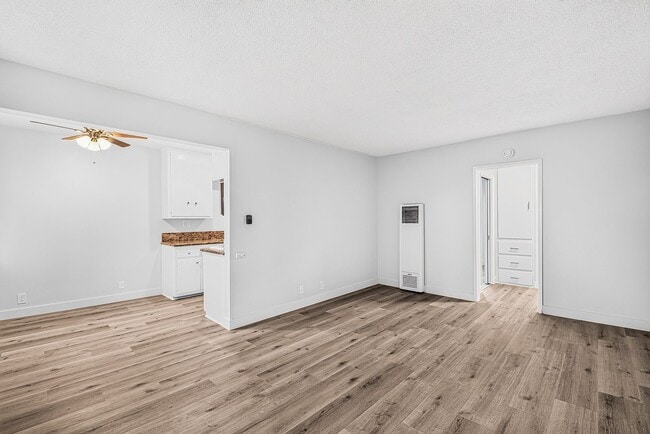 Photo - 3525 2nd St Unit 8