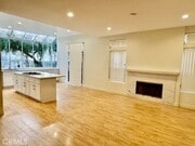 Photo - 26562 White Oaks Dr House