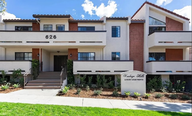 Photo - 626 E Verdugo Ave Apartment Unit R