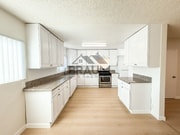 Photo - 13129 Oxnard St Unit 4