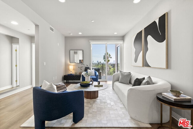 Photo - 7428 Santa Monica Blvd Unit PH 505