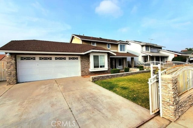Photo - 15858 Montgomery Dr House