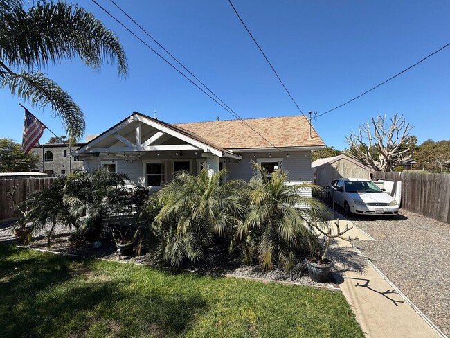 Building Photo - Carlsbad Home across from Holiday Park