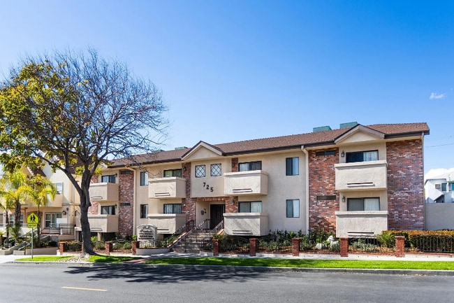 Photo - 725 E Providencia Ave Apartment Unit 206
