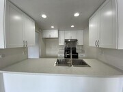 Photo - 180 N Richmont Dr House