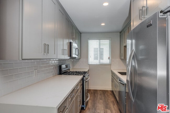 Photo - 4136 Grand View Blvd Unit 23