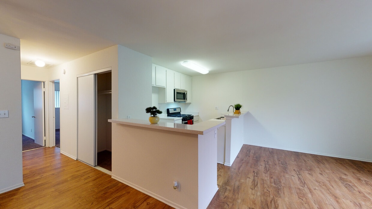 3D Tour - Windward Isle Apartments
