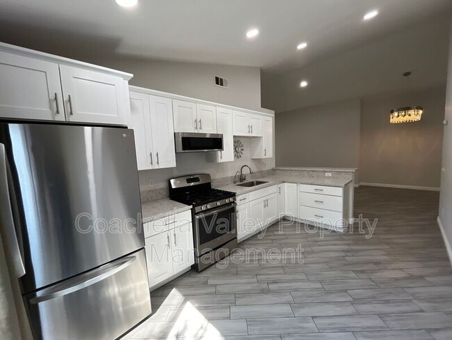 Building Photo - 81812 Tecoma Ave