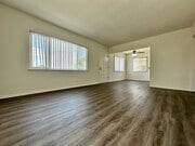 Photo - 12516 Truro Ave Unit A