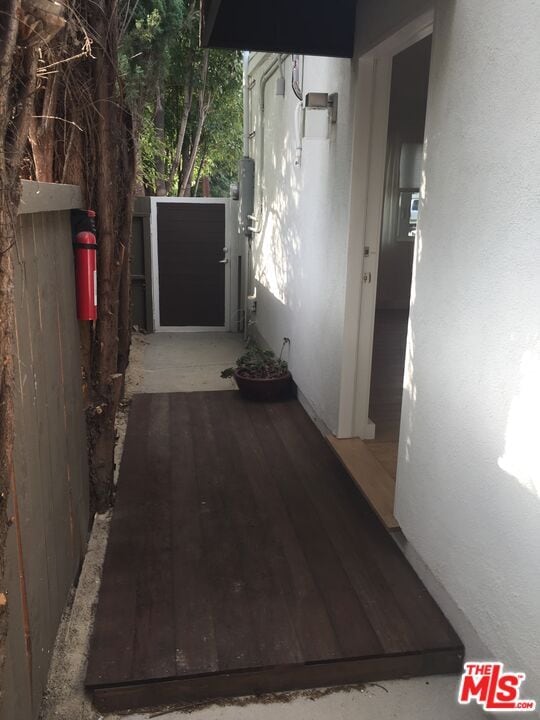 Photo - 7040 Semrad Rd