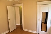 Photo - 323 W Glenoaks Blvd