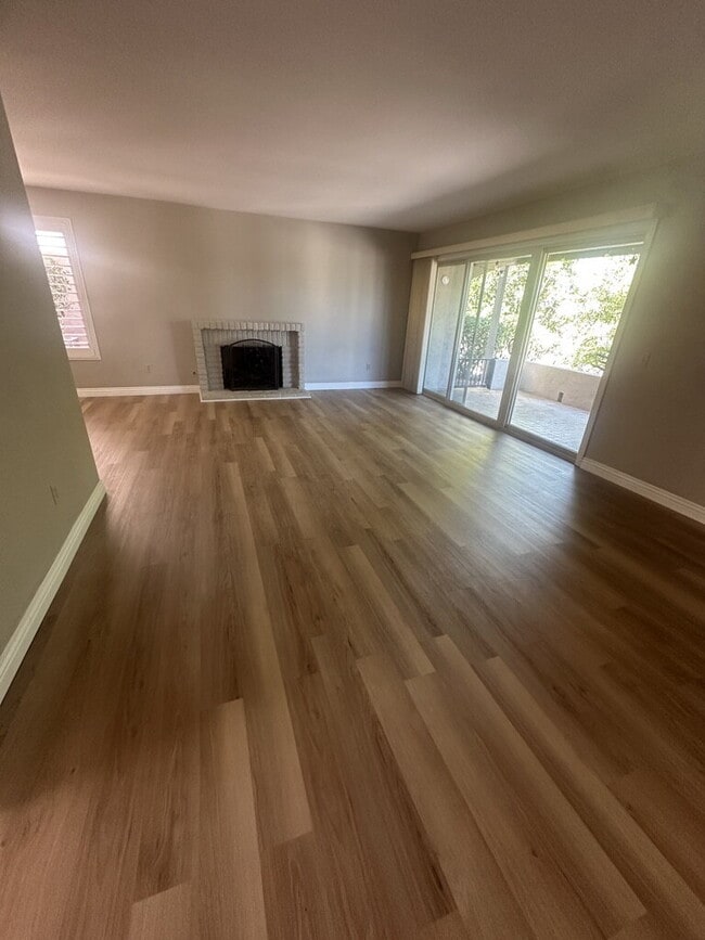 Photo - $3,200 - Charming Ground-Floor 2 Bed / 2 Bath Condo in Desirable Oaks North 55+ Community