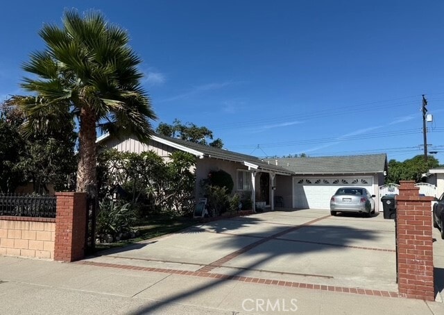 Photo - 14691 Ontario Dr House