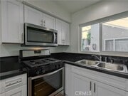 Photo - 1159 Linden Ave Apartment Unit 4