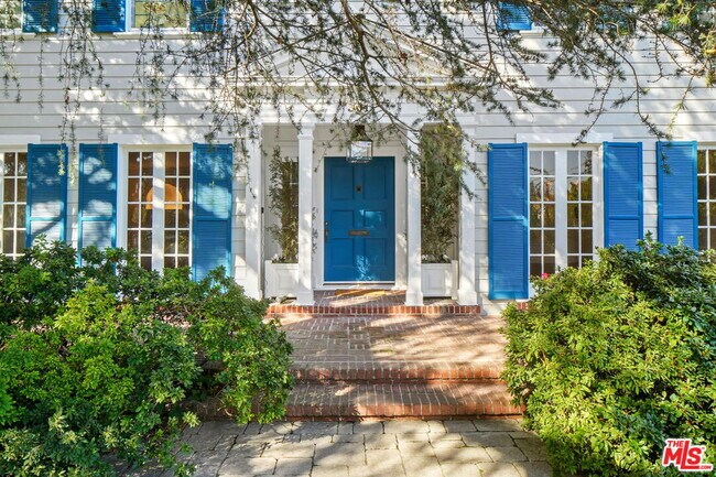 Photo - 301 S Arden Blvd