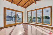 Photo - 7212 W 91st St House