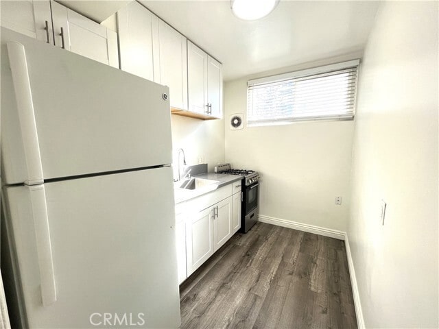 Photo - 12926 Doty Ave Unit 5