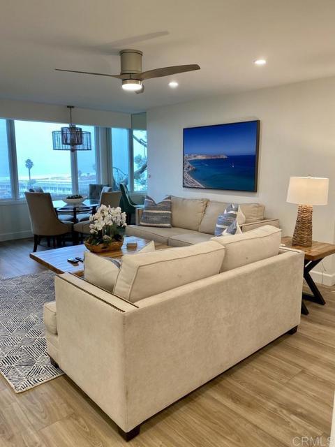 Building Photo - 1562 Camino Del Mar Unit 444