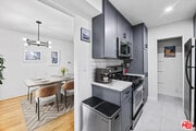 Photo - 5825 Bowcroft St Unit 1