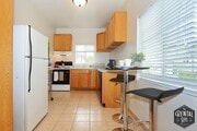 Photo - 2326 Pacific Ave Apartment Unit E