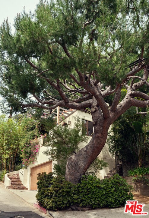 Photo - 8515 Ridpath Dr