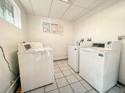 Photo - Updated 1-Bedroom in Gardena With Parking ... Apartment Unit C