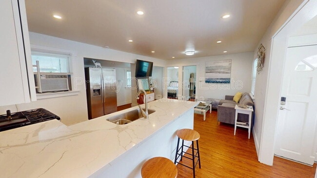 Photo - 3517 Indiana St Unit 3517