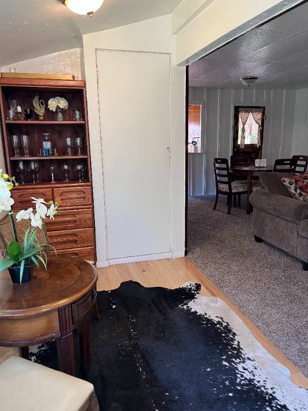 Photo - 23348 Knapps Cutoff