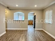 Photo - 1463-E N Broadway Townhome