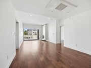 Photo - 6735 Yucca St