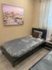 3 bedroom room 1 - Lexington Ave