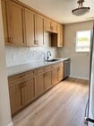 Beautiful shaker-style cabinets - 470 E 7th St