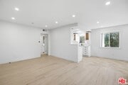 Photo - 13025 Moorpark St Unit 208