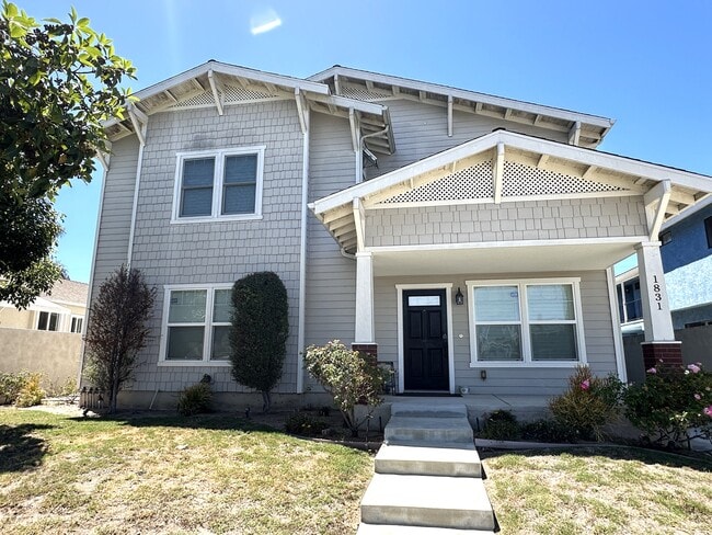 Building Photo - 1833 Cabrillo Ave Rental