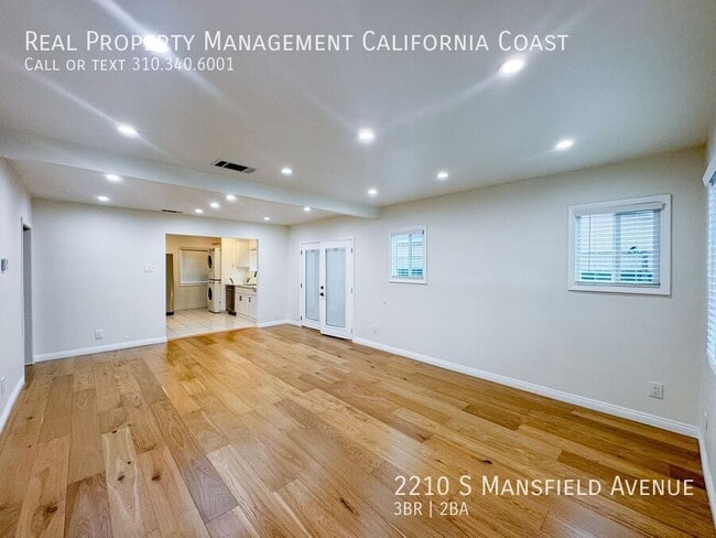 Photo - 2210 S Mansfield Ave